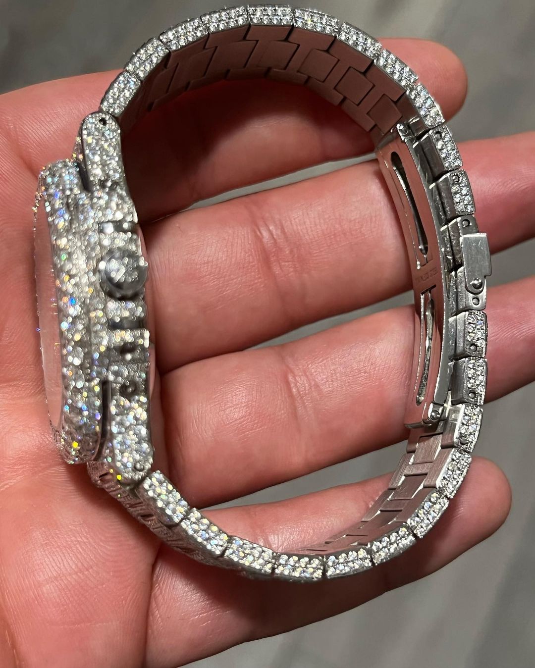 Vvs patek all in my wrist watch hotsell